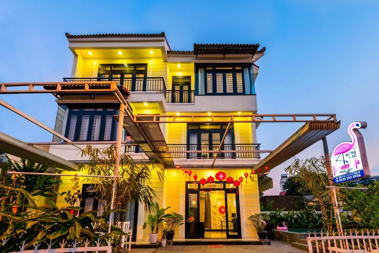 Flamingo Villa Homestay - Big Rooms With Balcony - Close To Hoi An Old Town 200M & Temple Bridge - Large Outside Pool For Sun Bathing