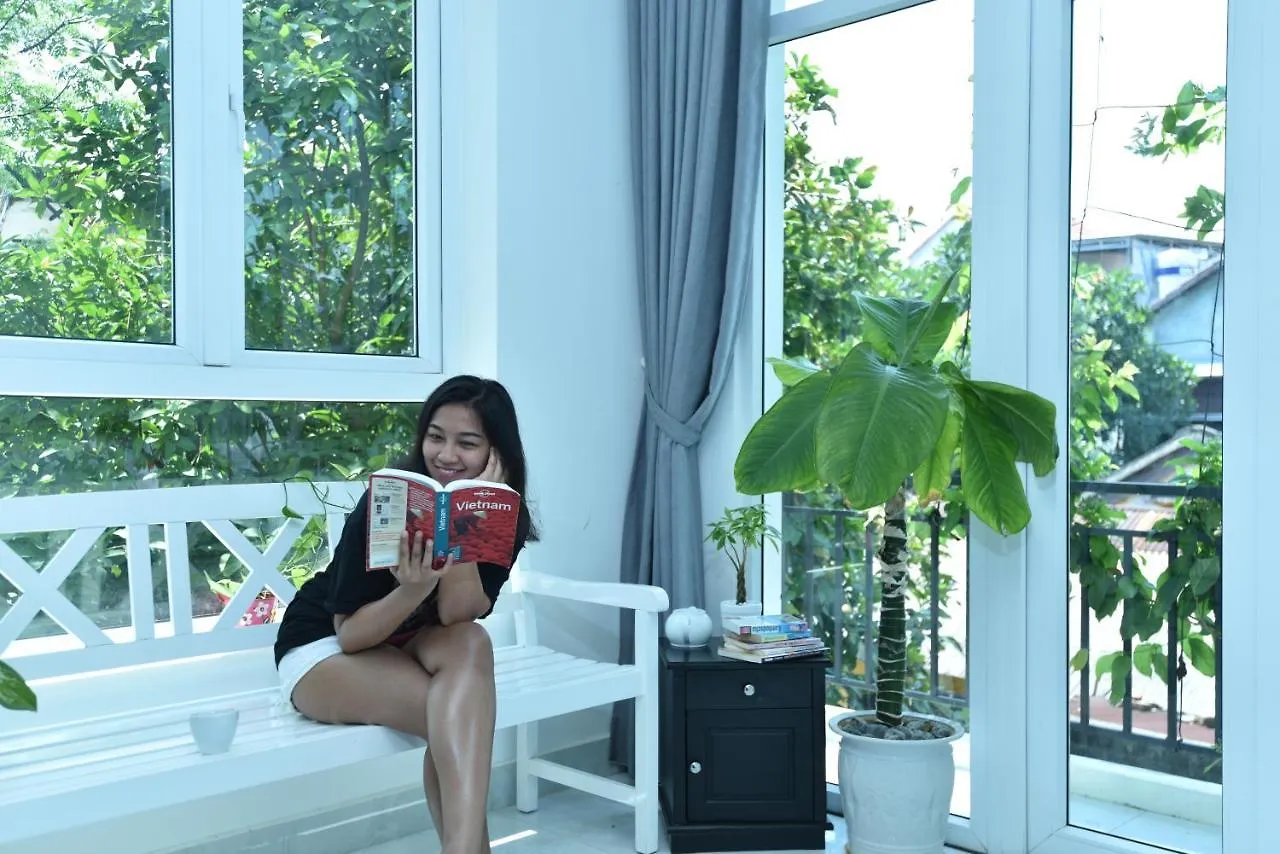 Flamingo Villa Homestay - Big Rooms With Balcony - Close To Hoi An Old Town 200M & Temple Bridge - Large Outside Pool For Sun Bathing